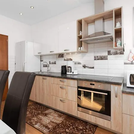 Apartament Jedro