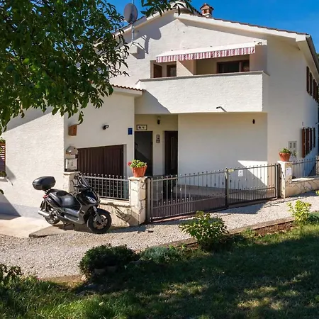 Jedro Διαμέρισμα